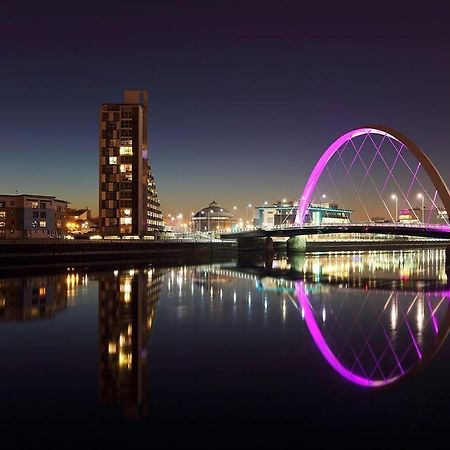 Archillects Entire Two Bedroom Comfy House - Free Parking Glasgow Exteriér fotografie