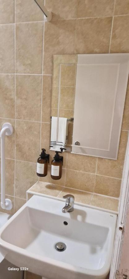Archillects Entire Two Bedroom Comfy House - Free Parking Glasgow Exteriér fotografie